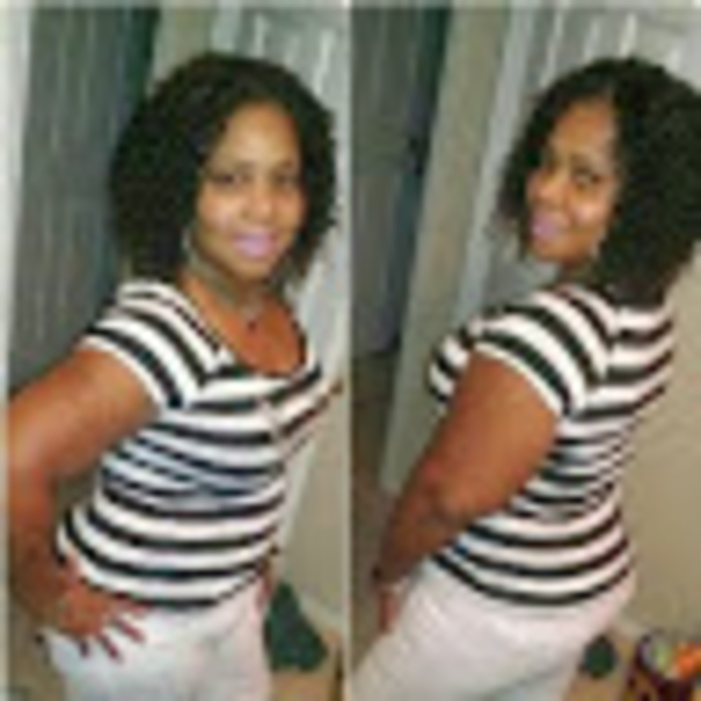 Meet your Posher, Dee-dee